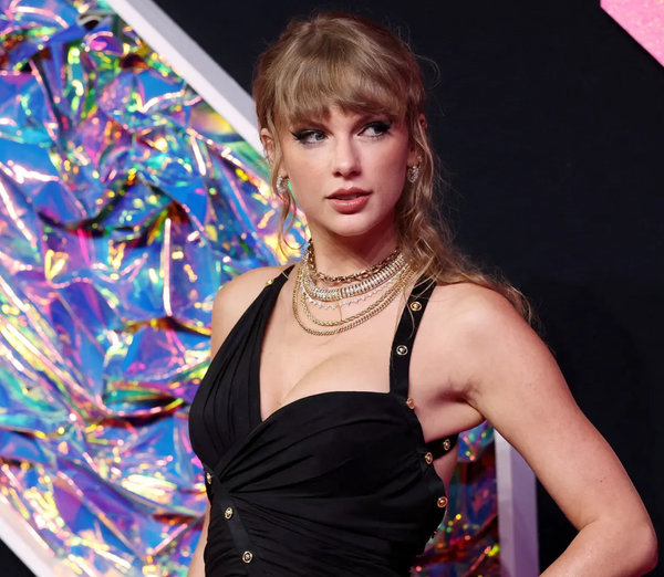 Teýlor Swift “Spotify”-den 100 million dolar gazandy, ýöne bu hemmesi däl